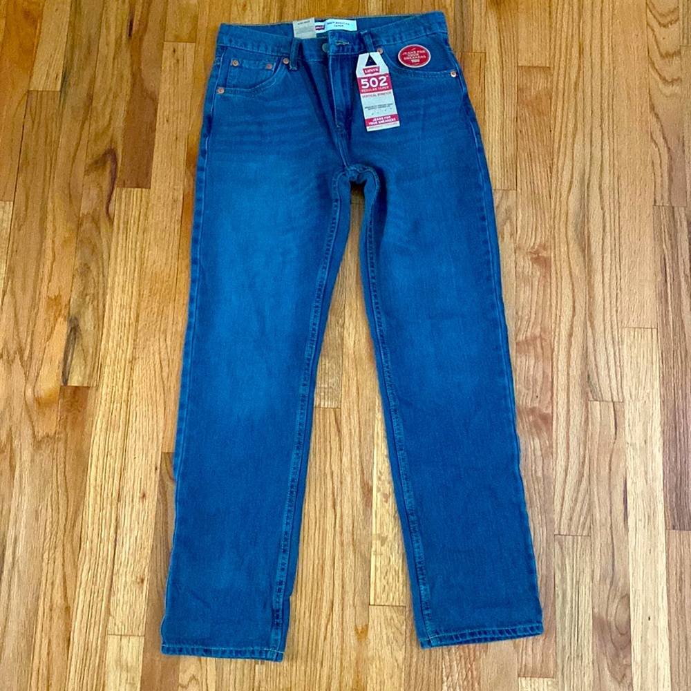 Levi jeans